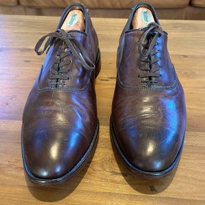 Allen Edmunds Carlyle Plain-toe Oxford